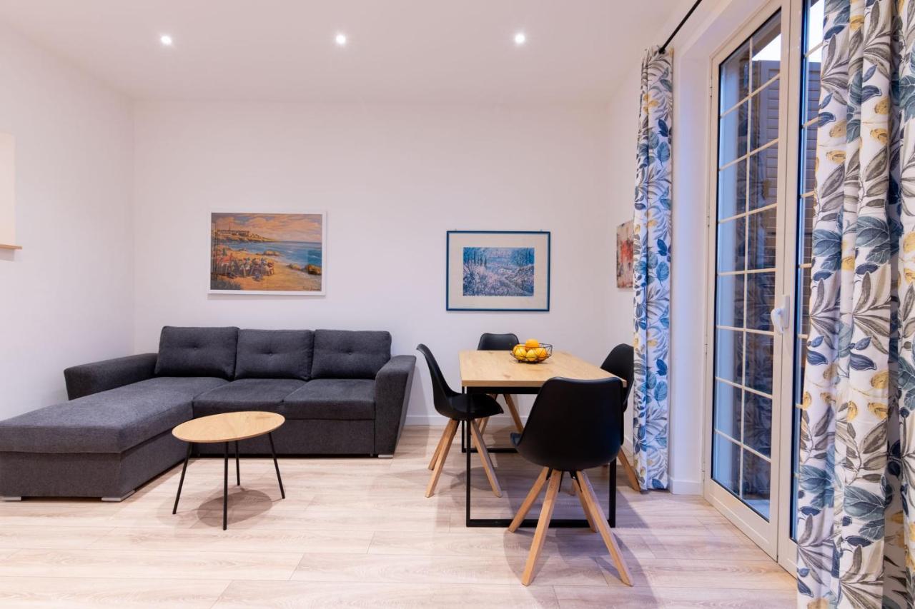Sarale Apartments Палермо Екстер'єр фото