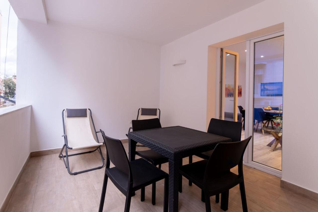 Sarale Apartments Палермо Екстер'єр фото